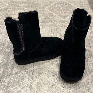 Ugg Black Boots With Chains